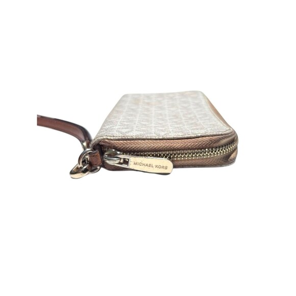 Michael Kors Flat Phone Wallet Wristlet Logo Zip Around Beige Tan Card Holder - Picture 5 of 10